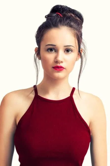 the messy bun
