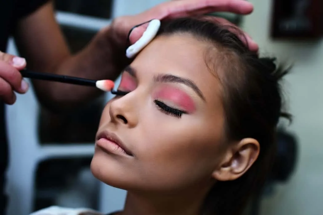 7 Things to Look for in a Makeup Artist