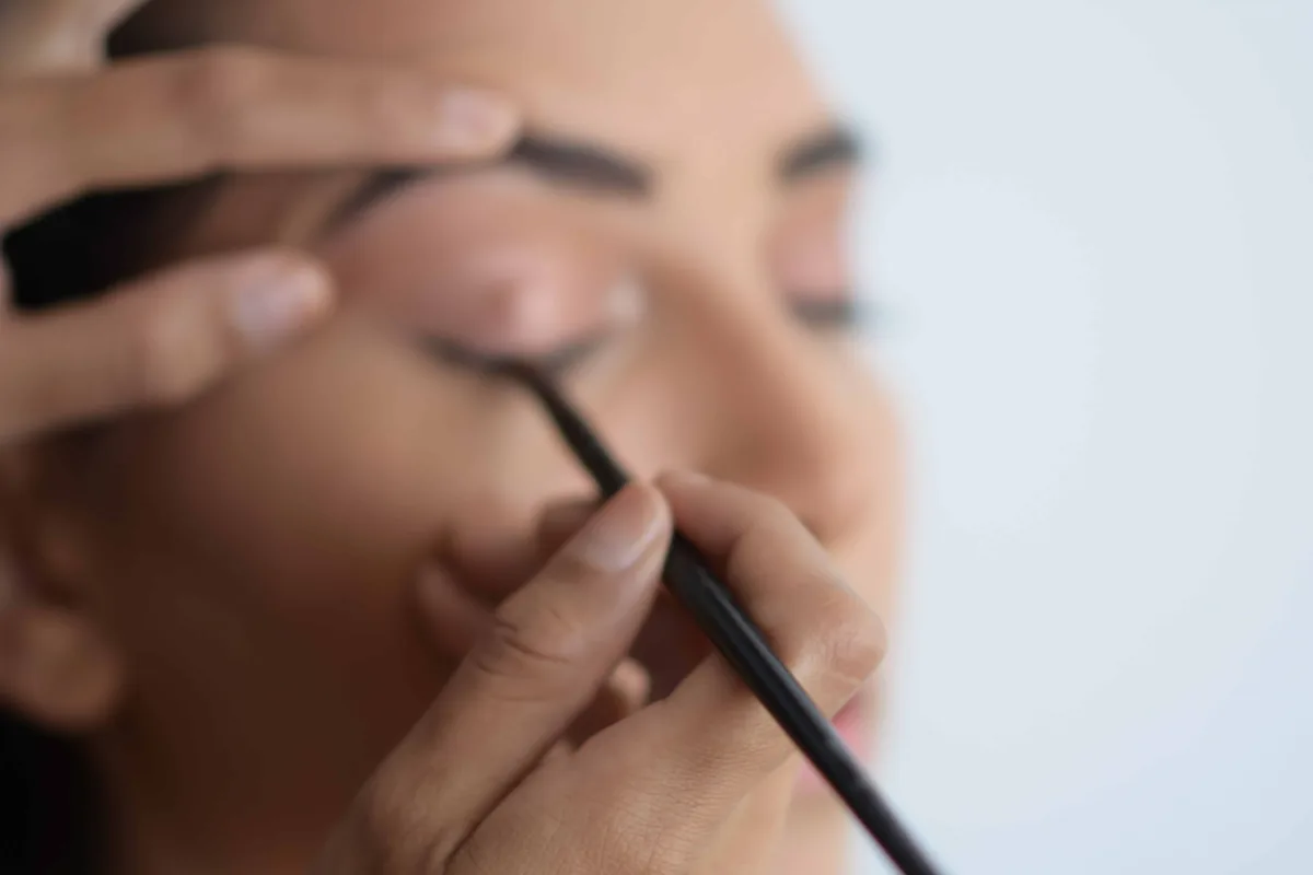 5 Eyeliner Techniques for Bigger-Looking Eyes
