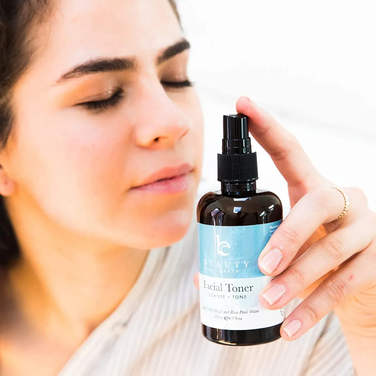 Beauty by Earth Facial Toner with Organic and Natural Witch Hazel Rose Water Astringent