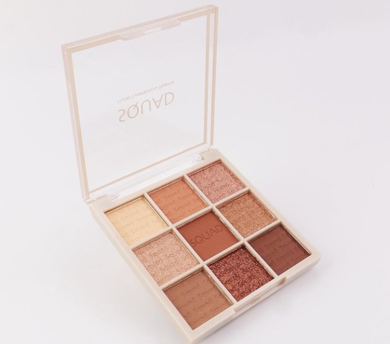 SQUAD Cosmetics Eyeshadow Palette Review